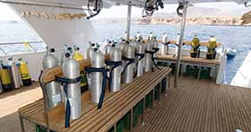 cyclone_dive-deck cyclone_dive-deck
